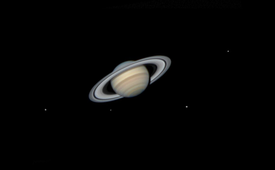 2022 Yılının Astronomi Fotoğrafçısından En İyi Fotoğraflar 21 PCA 224720 1 Saturn and its moons 1