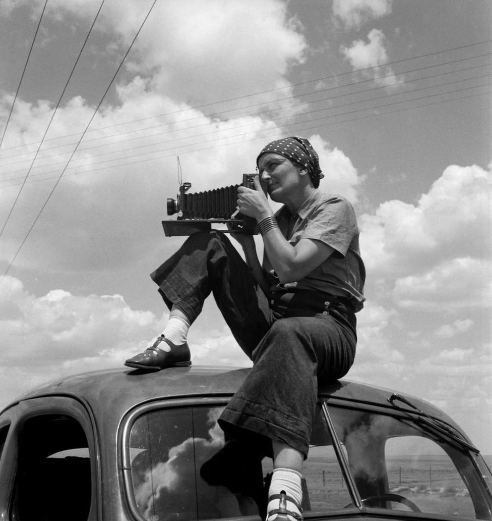 Dorothea Lange: Buhran Dönemi Kırsal Amerika Fotoğrafçısı