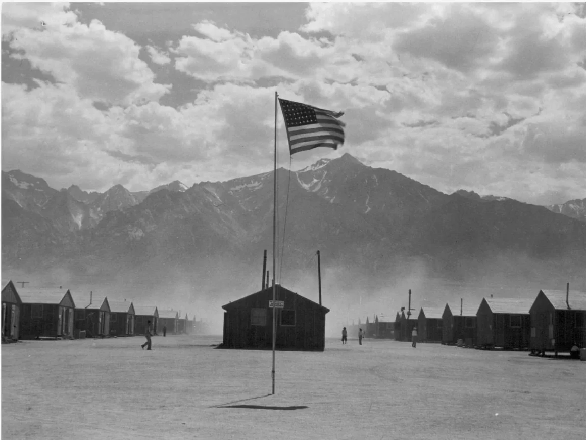 flag dorothea lange