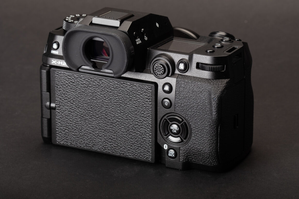 Fujifilm X H2S rear 3qtr