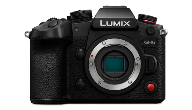 lumix gh6 press 1 1300x750 1