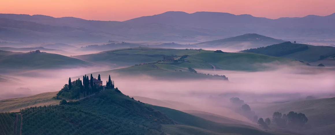 Fotoğraf Çekmek İçin Yurtdışına Gitmek Neden Mantıklı Değil? 5 05 Belvedere Misty Dawn Panorama