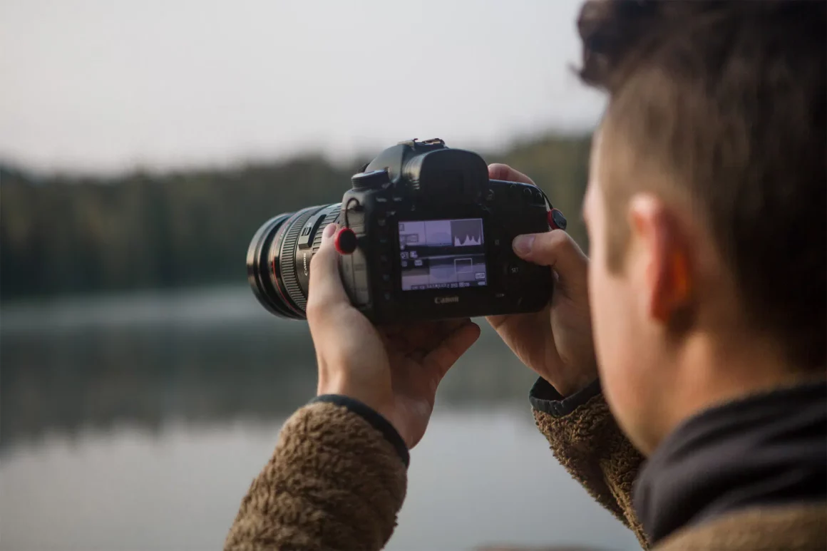 DSLR Fotoğraf Makineleri Tükeniyor mu? 