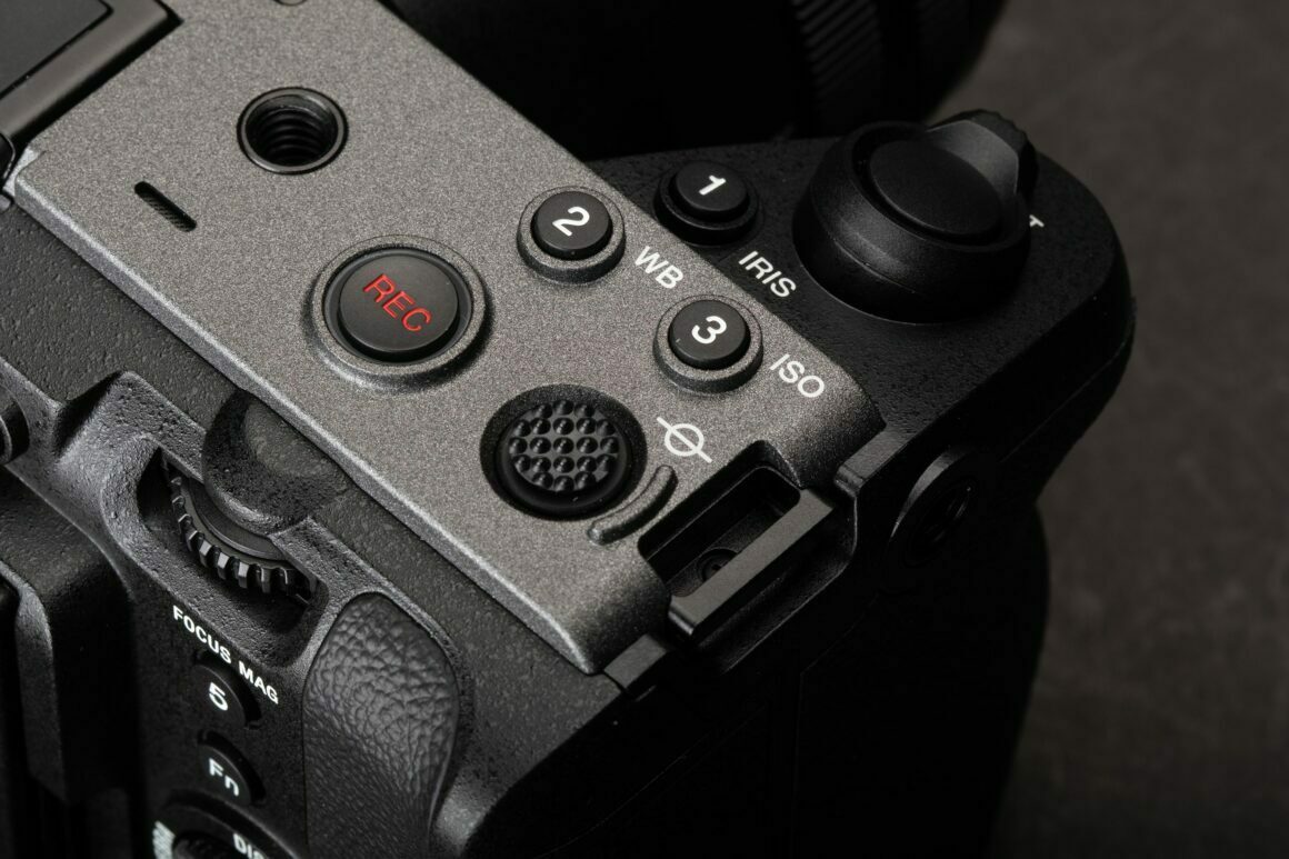 Sony FX30 REC controls