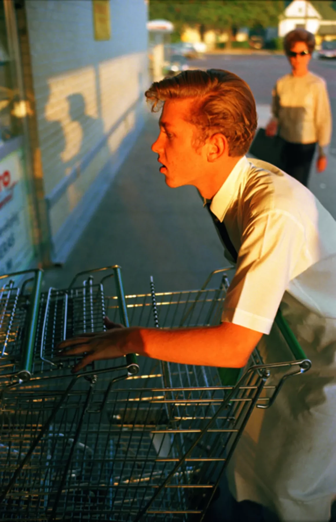 William Eggleston'ın Gündelik Renkli Fotoğrafları Sanat Dünyasını Şok Etti 8 William Egglestonin Gundelik Renkli Fotograflari Sanat Dunyasini Sok Etti 008 1