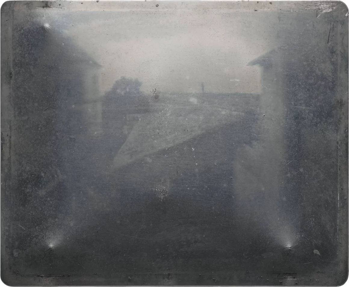 the first photo by joseph nicephore niepce