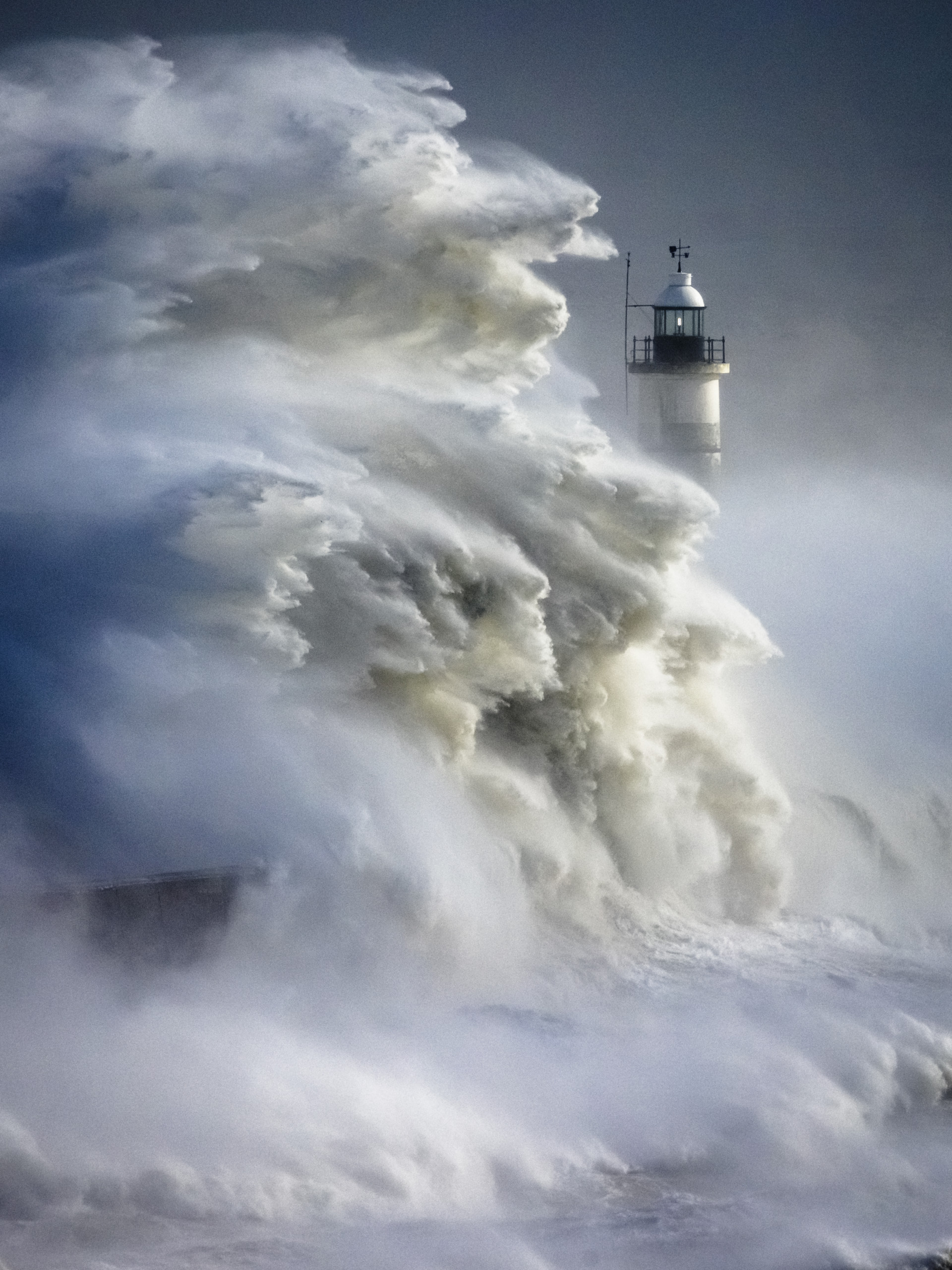 2022 Yılın Hava Fotoğrafçısı Yarışması Kazananları 1 01 Christopher Ison Storm Eunice