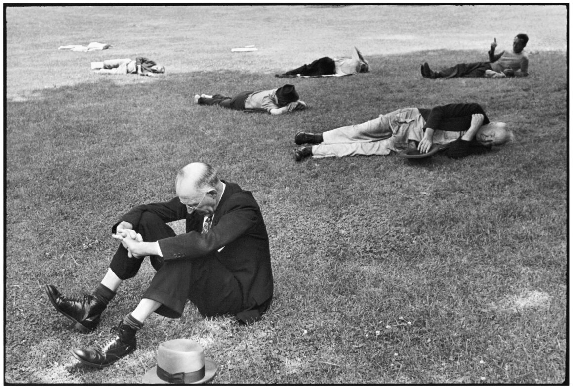 Henri Cartier-Bresson'ın "Life's Work" Fotoğraf Kitabı Şimdi 11. Baskısında 6 038 543 Noir Blanc