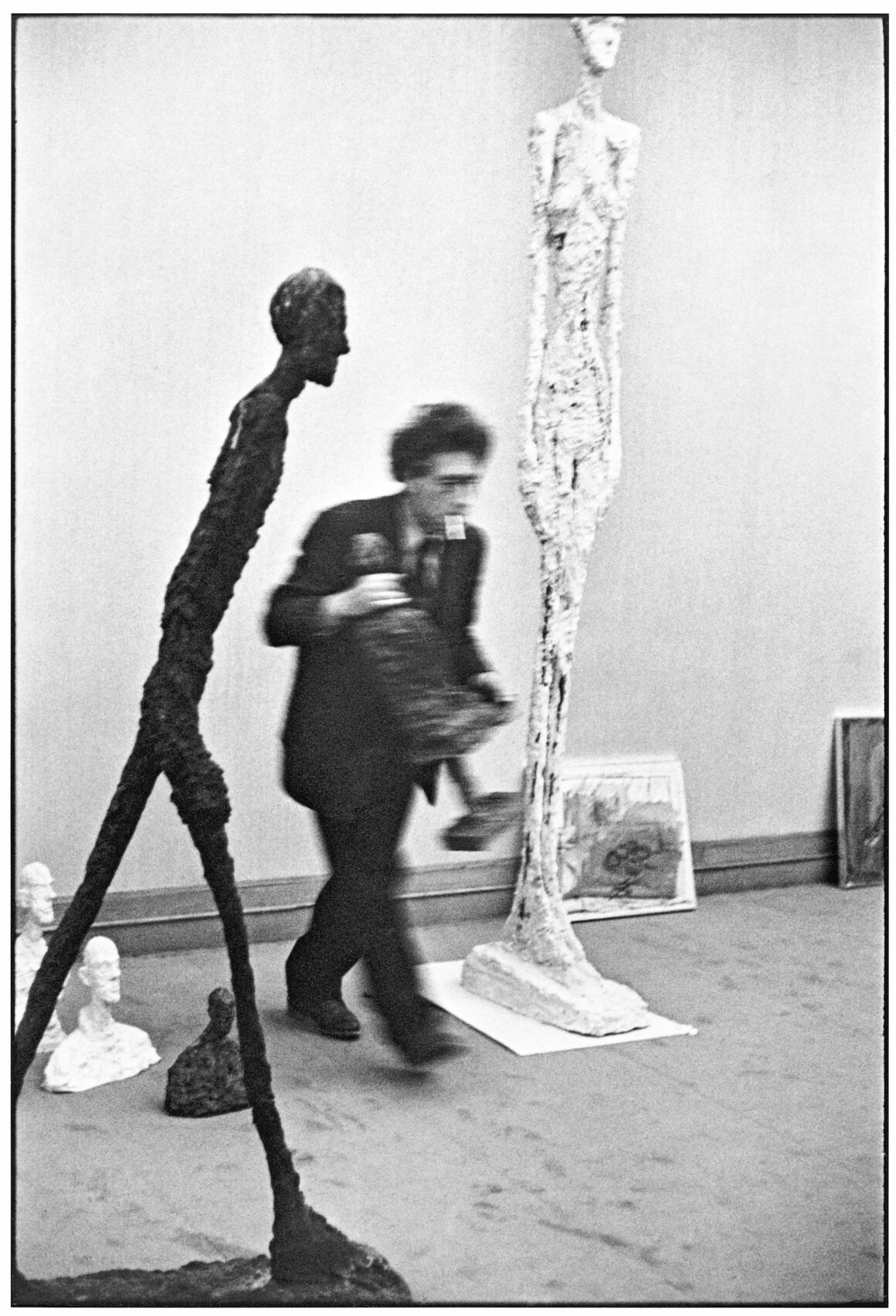Henri Cartier-Bresson'ın "Life's Work" Fotoğraf Kitabı Şimdi 11. Baskısında 4 117 543 Noir Blanc