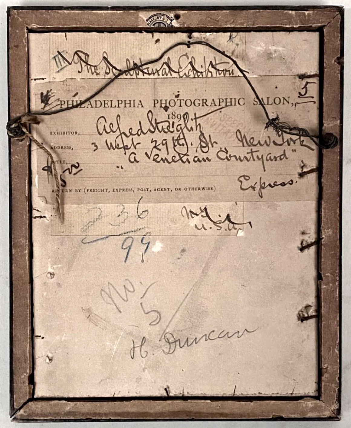 Fotoğrafçı Emlak Satışında Çok Nadir Stieglitz Baskıları Buldu 3 2 Stieglitz A Venetian Courtyard 1899 Philadelphia Salon entry form back of frame