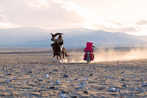 Paul Robinson : Pembe Ayı Moğolistan'da 14 8450822860