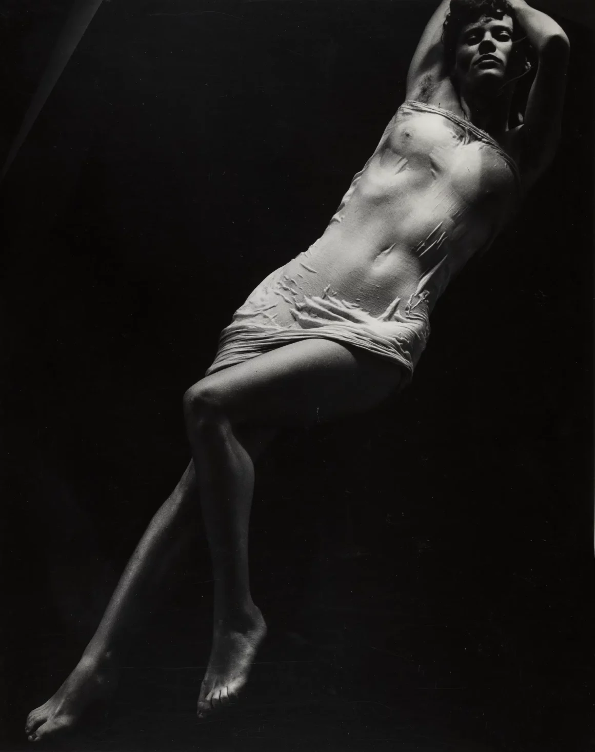 Erwin Blumenfeld'in Diğer Bakışı 4 Erwin Blumenfeldin Oteki Gorunumu 003