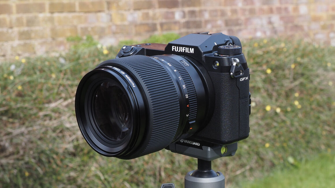 2022'deki en iyi Fujifilm kameraları 5 Fujifilm GFX 100S
