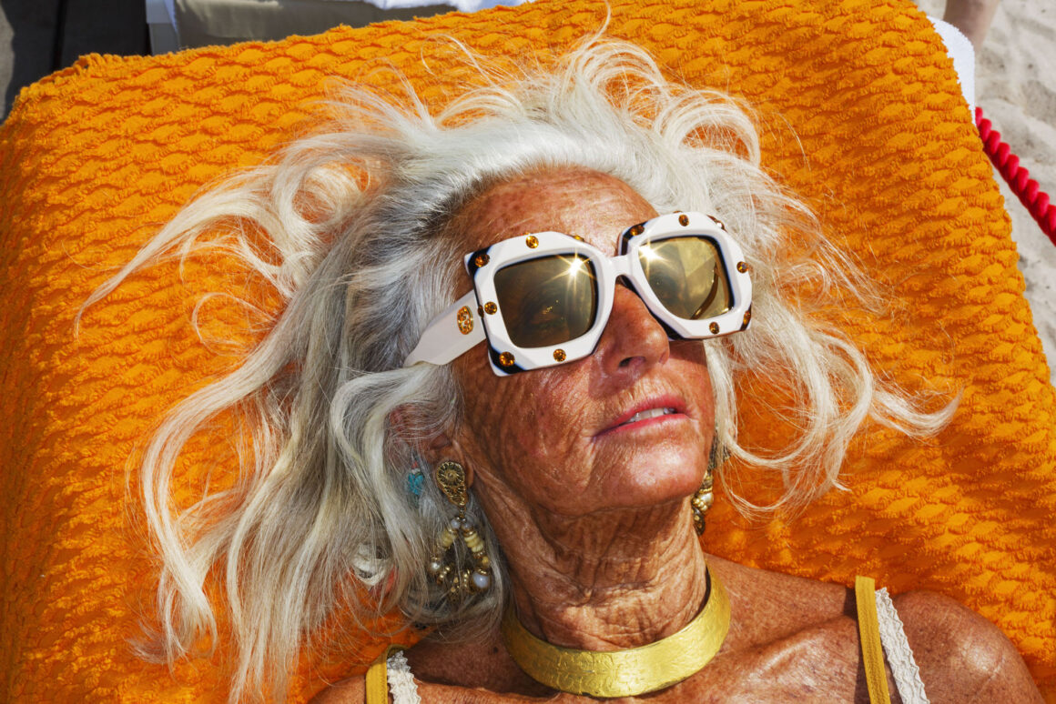 Martin Parr: Zengin Sınıfların Boş Zaman Takiplerinin Fotoğrafçısı 22 Martin Parr Zengin Siniflarin Bos Zaman Takiplerinin Fotografcisi 021