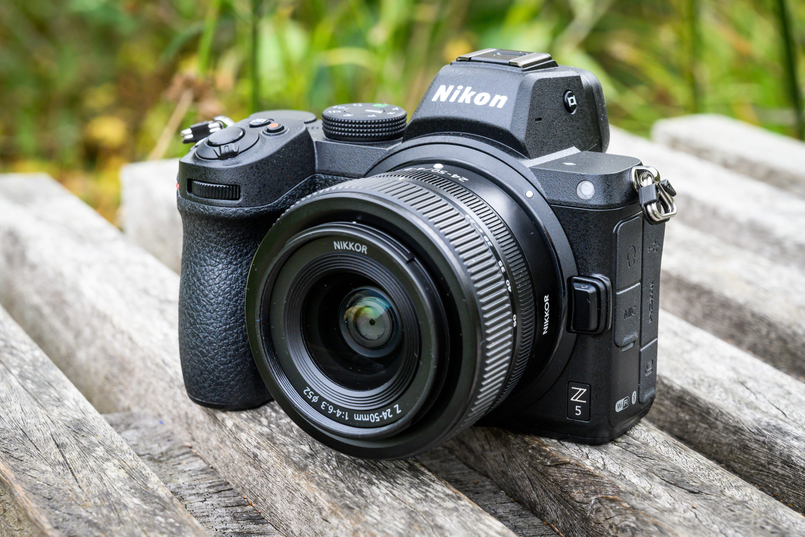 Nikon Z5 header