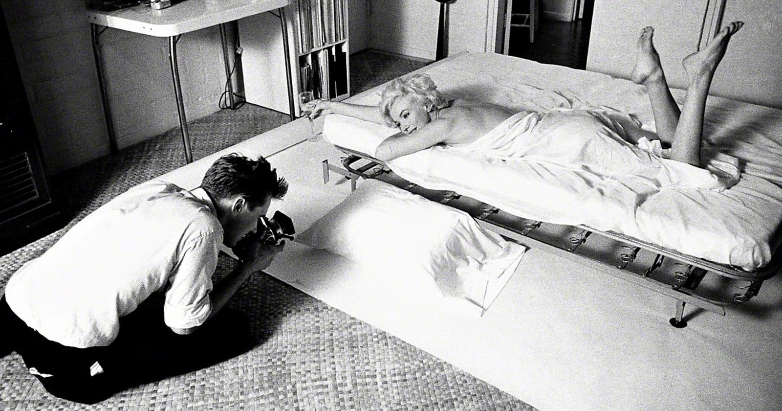 "Hollywood'un En Sevilen Fotoğrafçısı" Douglas Kirkland 88 Yaşında Öldü 1 monroeandkirkland