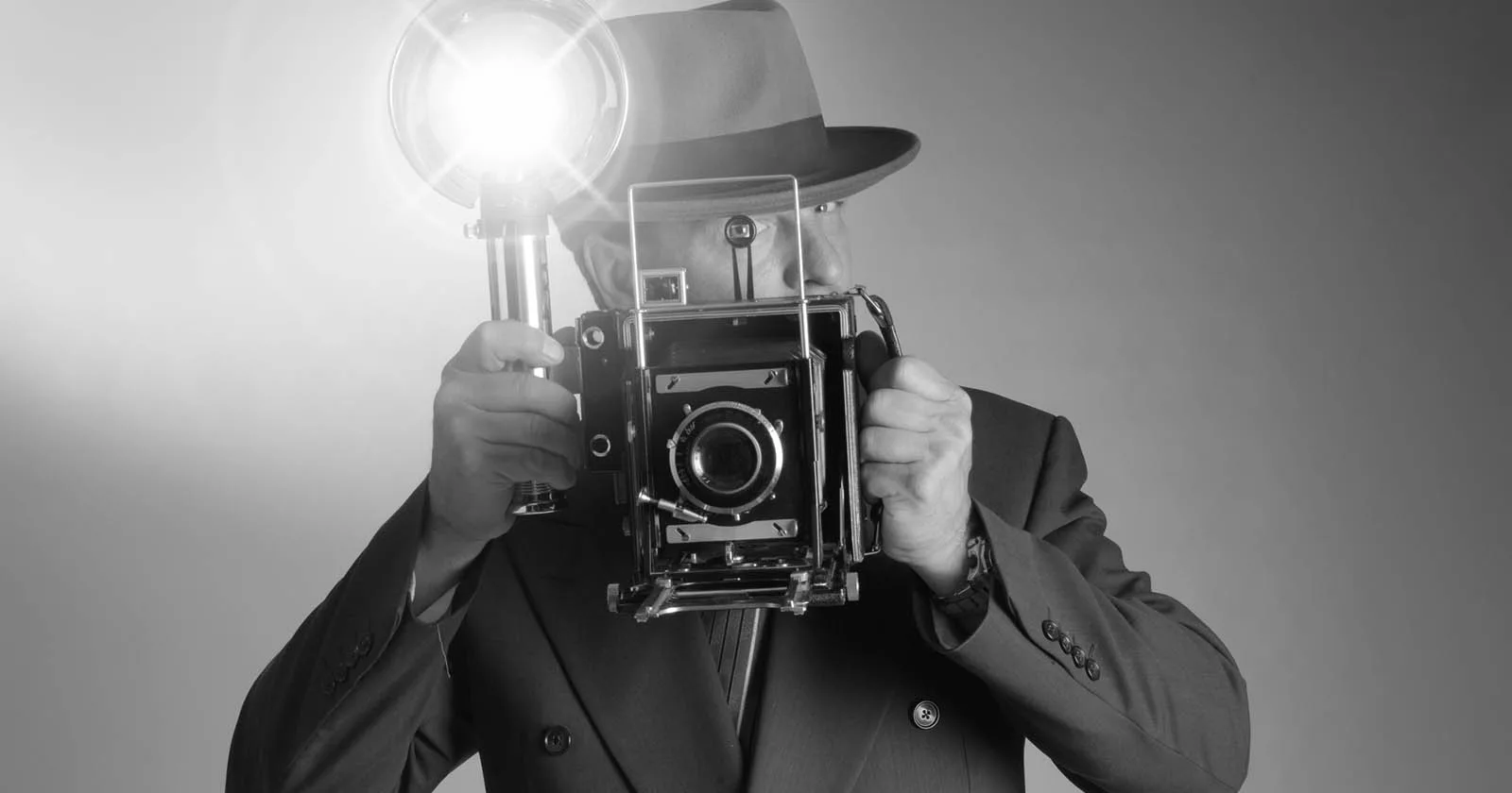 Foto Muhabirliği: Eksiksiz Bir Kılavuz 1 photojournalism featured jpg