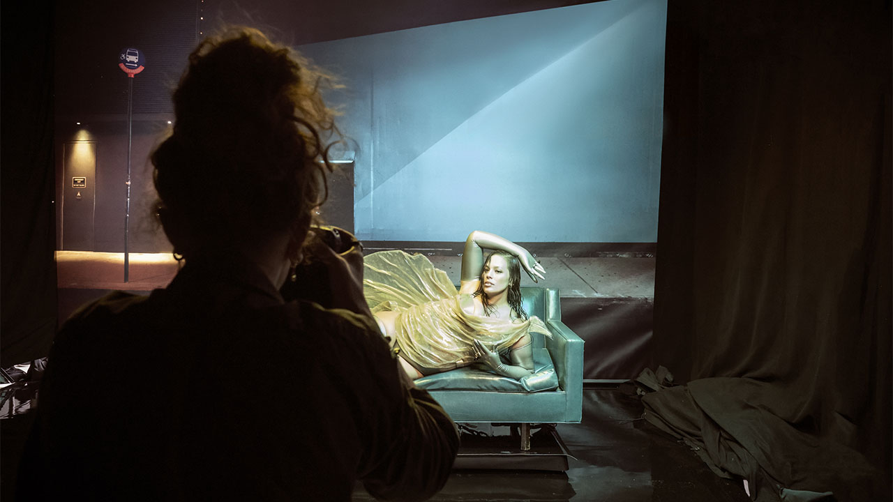 2023 pirelli takvimi tanitildi ilham perisine ask mektuplari 2 2 5