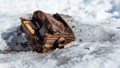 Buzul seferi 85 yıl önce geride bırakılan kameraların önbelleğini ortaya çıkardı 1 Buzul seferi 85 yil once geride birakilan kameralarin onbellegini ortaya cikardi