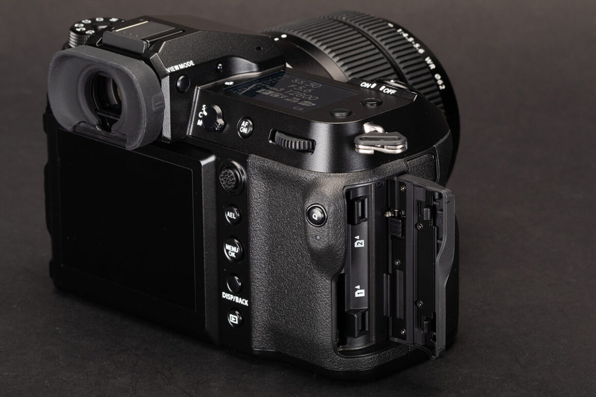 Fujifilm GFX 50S II incelemesi 5 Fujifilm GFX 50S II storage