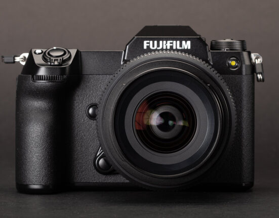 Fujifilm GFX50S II Front