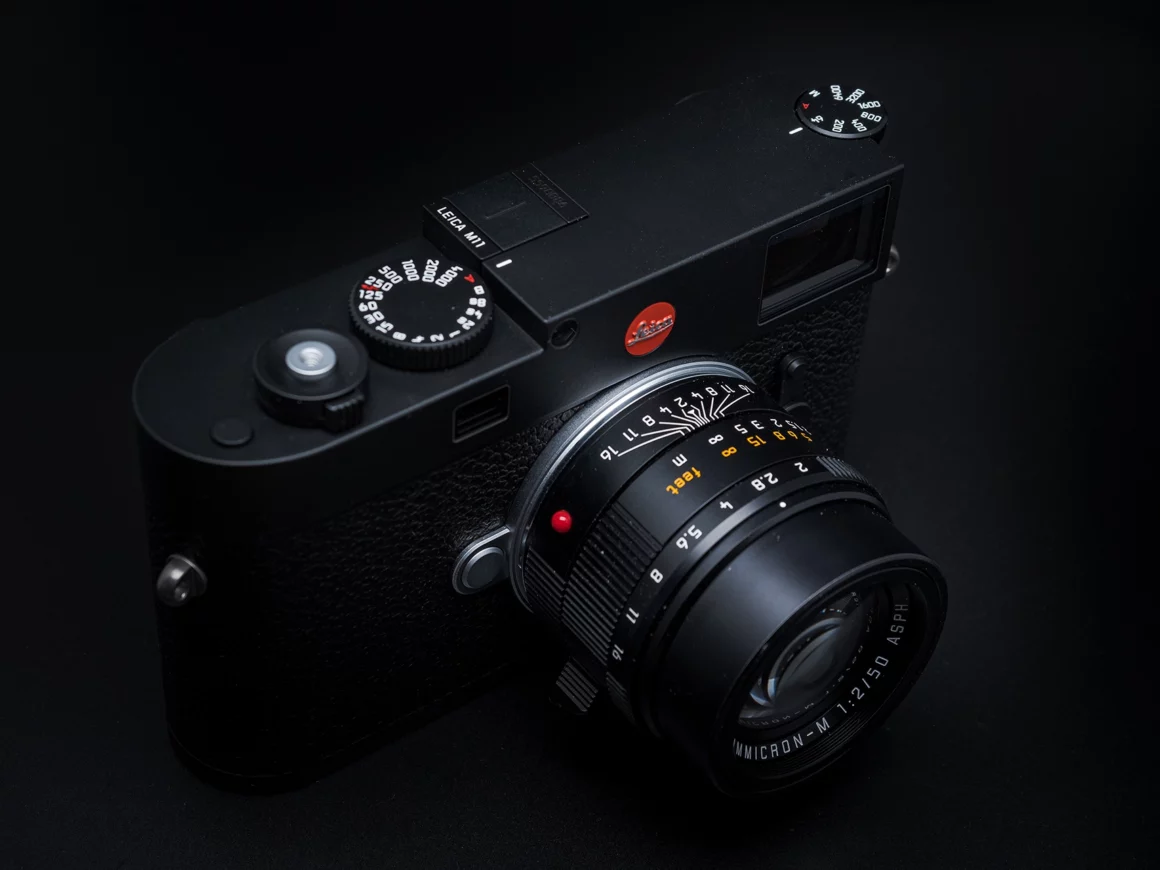 M Rangefinder Leica'nın İnovasyonunu Geride Tutuyor 2 M Rangefinder Leica'nın İnovasyonunu Geride Tutuyor