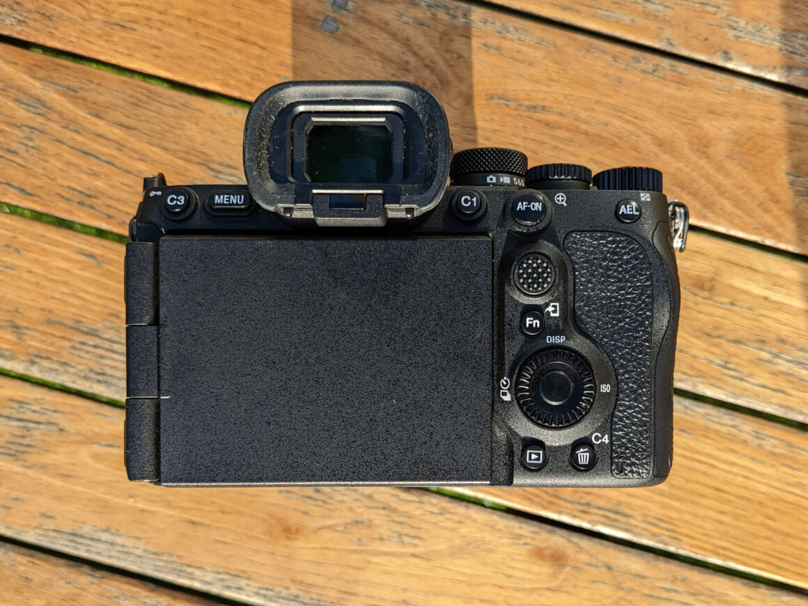 Sony a7R V rear