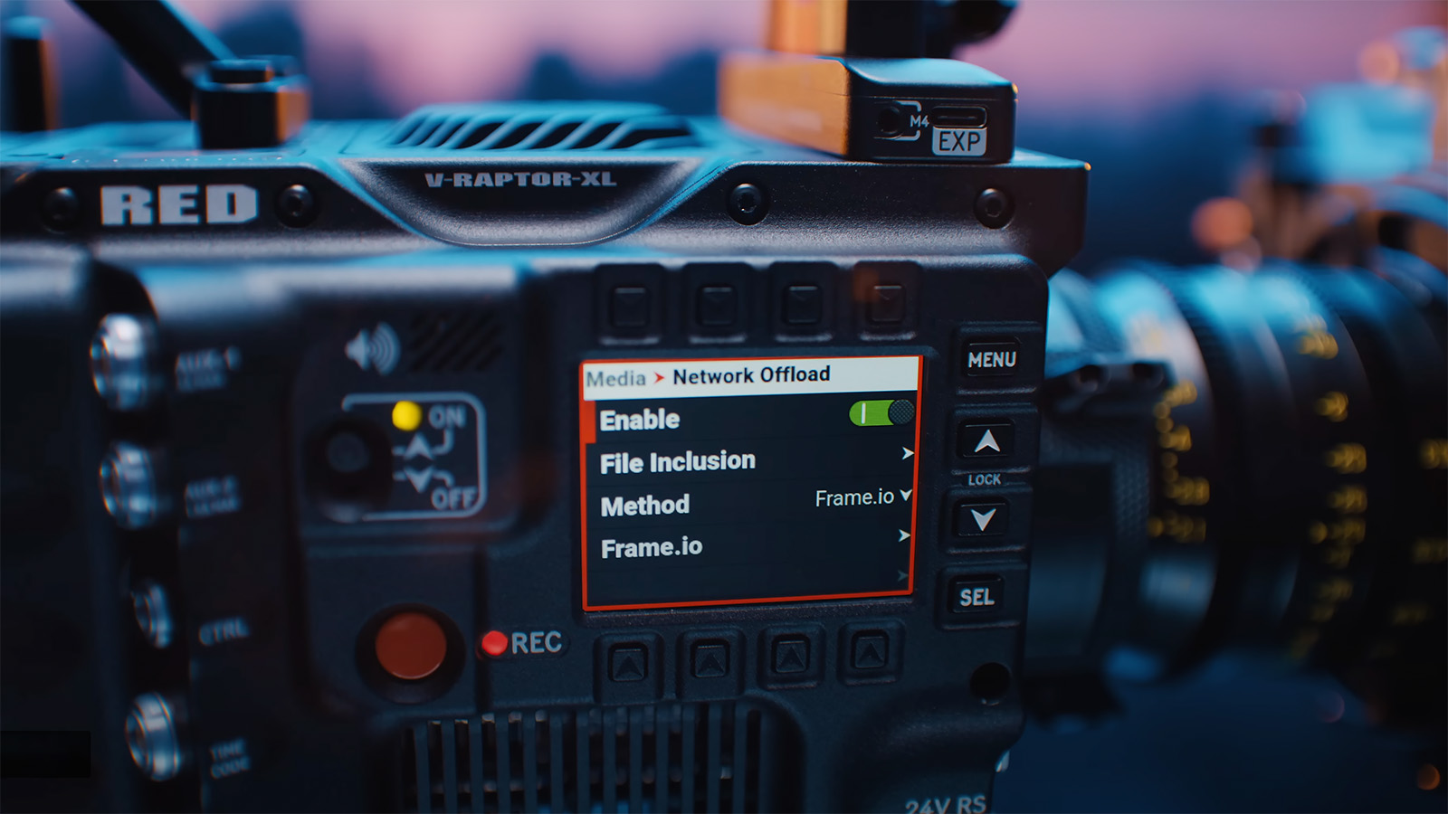 Adobe'nin Frame.io 'Camera to Cloud' Beta'sı Artık RED V-Raptors'ta Yayında 1 Adobenin Frame.io Camera to Cloud Betasi Artik RED V Raptorsta Yayinda