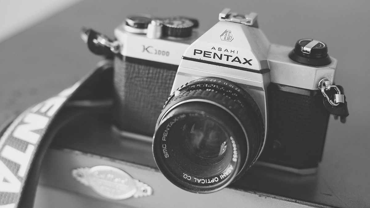 Pentax filmli kameralari geri mi getiriyor