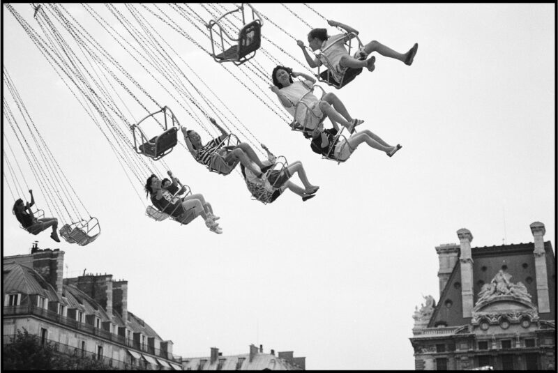 Arthur Elgort Modadaki Gerçeği Nasıl Buldu? 10 47.Swings.Paris .1990 HiRes