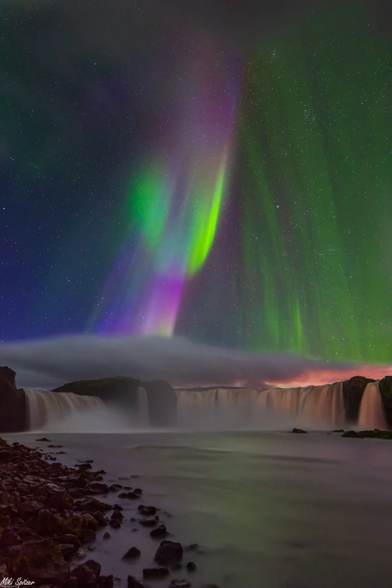 Aurora in GodaFoss By Miki Spitzer