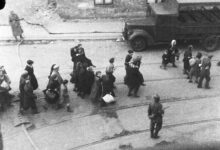 Varşova Gettosu Ayaklanmasının Nadir Fotoğraflarını İçeren Negatifler Bulundu 4 Varsova Gettosu Ayaklanmasinin Nadir Fotograflarini Iceren Negatifler Bulundu 001