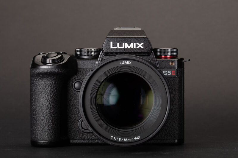 panasonic lumix dc s5II front