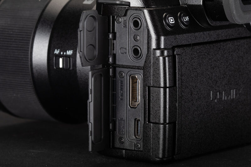 Panasonic Lumix DC-S5 II / DC-S5 IIX ilk incelemesi 12 panasonic lumix dc s5II ports