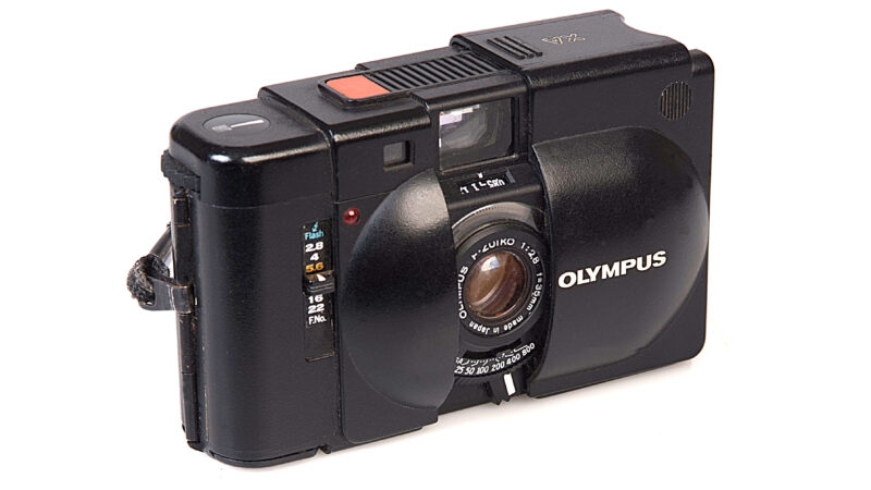 Olympus OM kamerasının arkasındaki adam: Yoshihisa Maitani 8 Olympus OM kamerasinin arkasindaki adam Yoshihisa Maitani 007