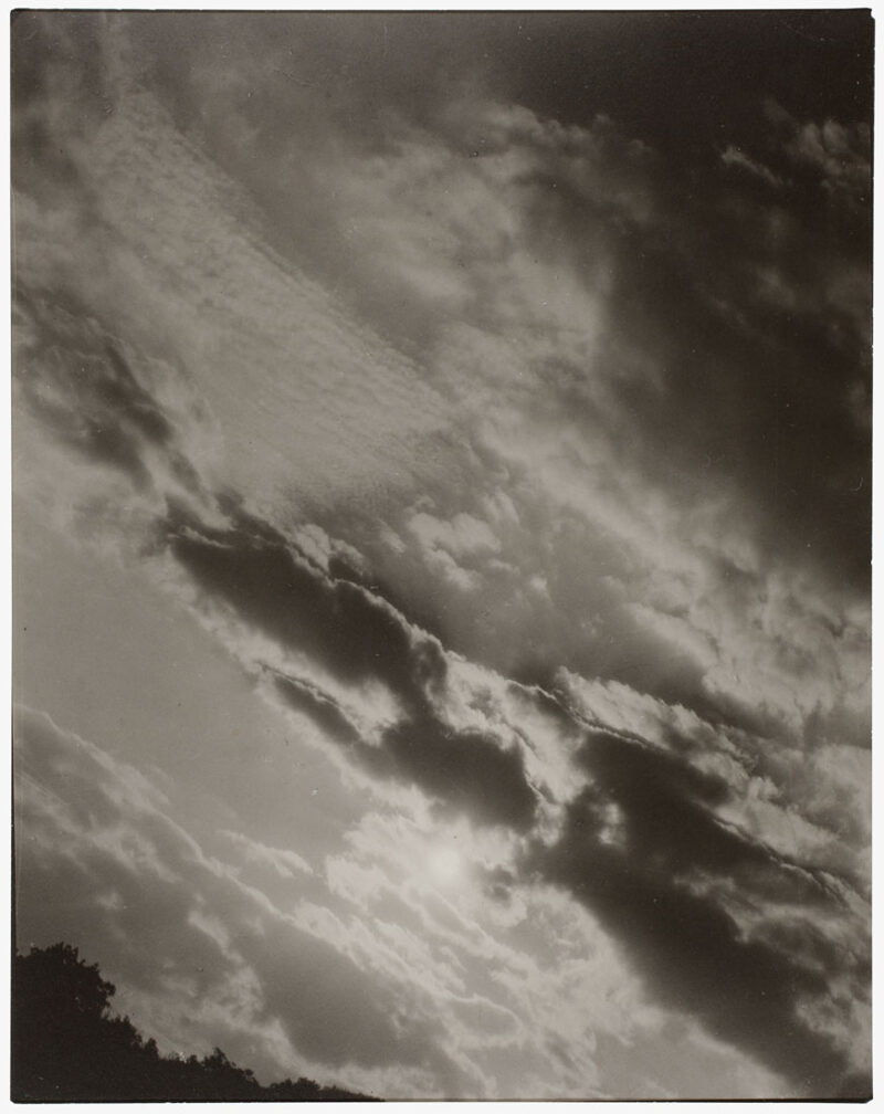 Alfred Stieglitz : Modern Fotoğrafın Öncüsü 3 AIC 1949 795 02