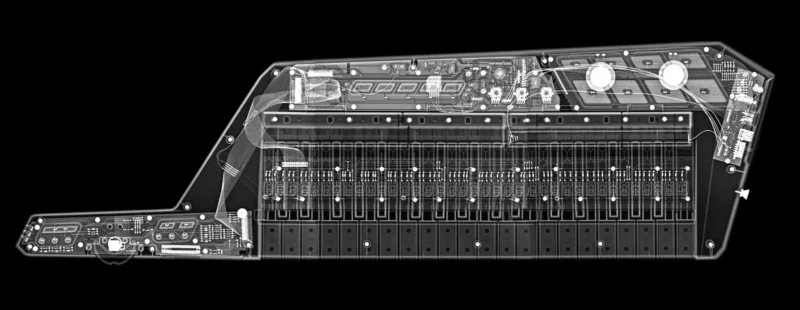 Andrei Duman: X-Ray 8 duman keytar