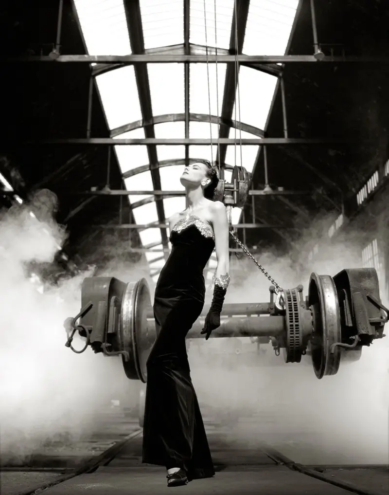 Albert Watson: Efsanevi Moda ve Ünlü Fotoğrafçısı 25 Albert Watson Efsanevi Moda ve Unlu Fotografcisi 024