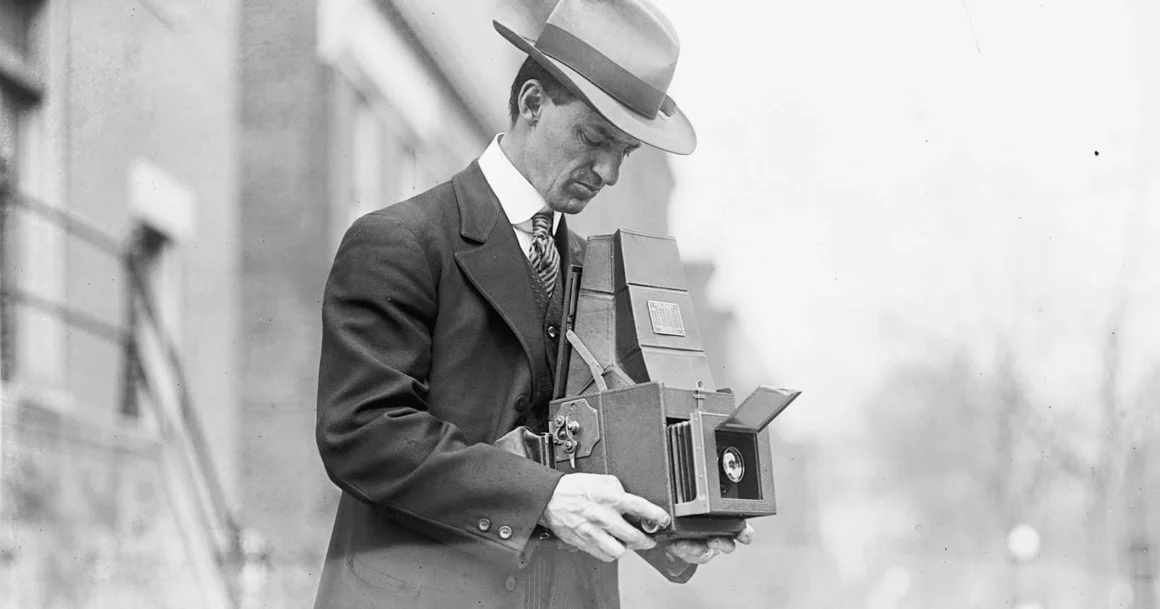 Basın Kamerasının Yükselişi ve Düşüşü 1 Basin Kamerasinin Yukselisi ve Dususu