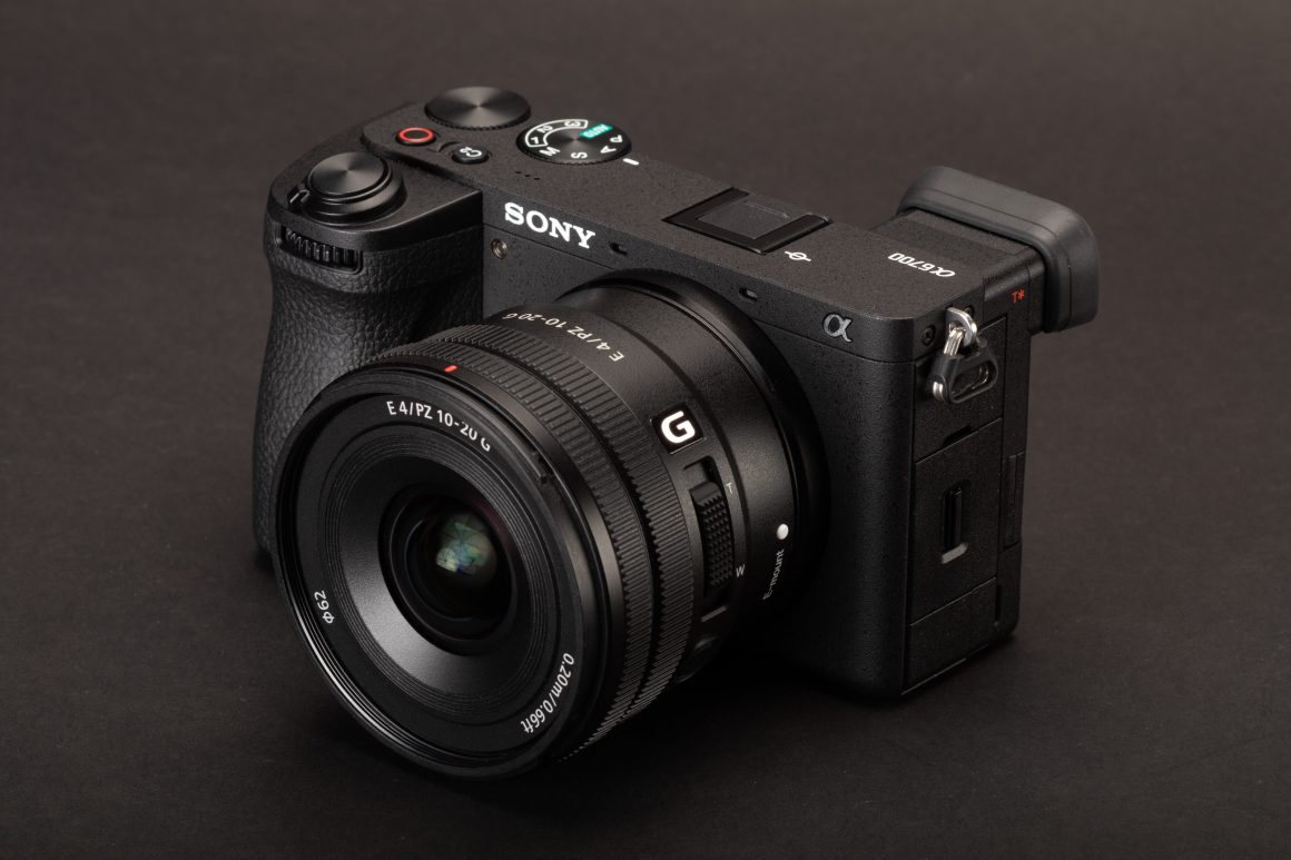 Sony a6700 3qtr