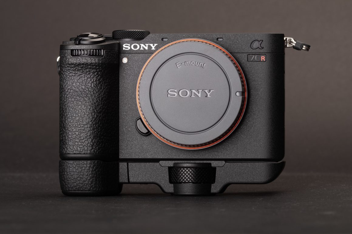 Sony a7CR extension grip