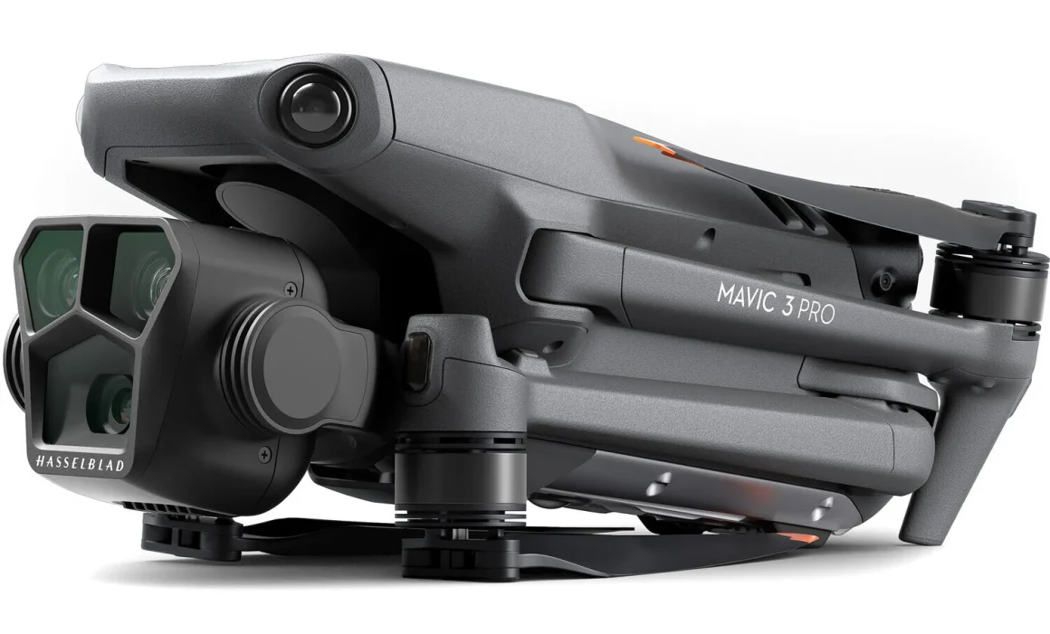 2023'ün Fotoğraf ve Video için En İyi Hibrit Kameraları 14 dji mavic 3 pro e1692707476965