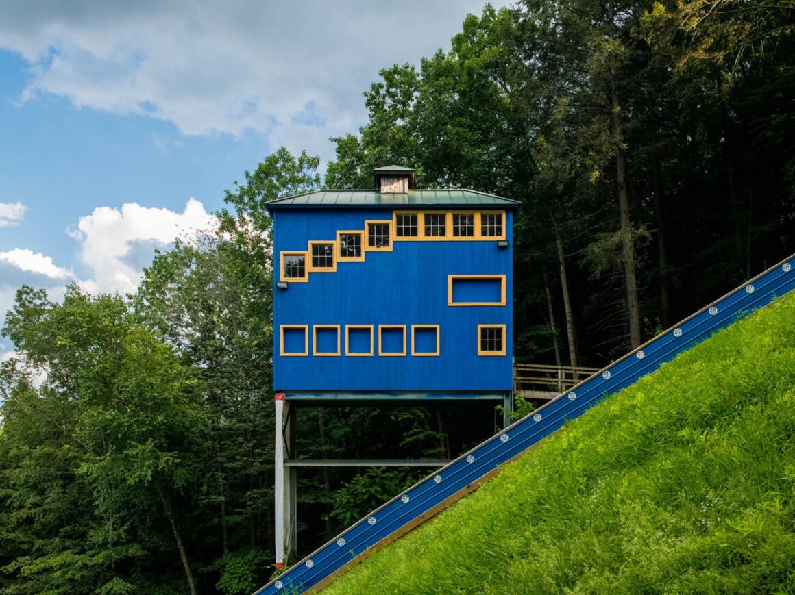 Wes Anderson'la Dünya Turu 8 harris hill ski jump