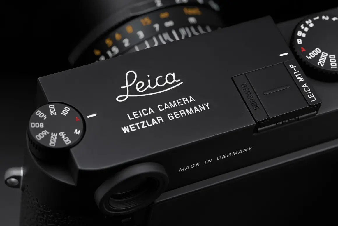 20211 Leica M11 P black cu1 LoRes blk