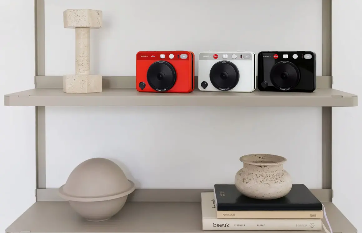 Leica Sofort 2 Hibrit Instant Kamera 5 Leica SOFORT2 ambient07