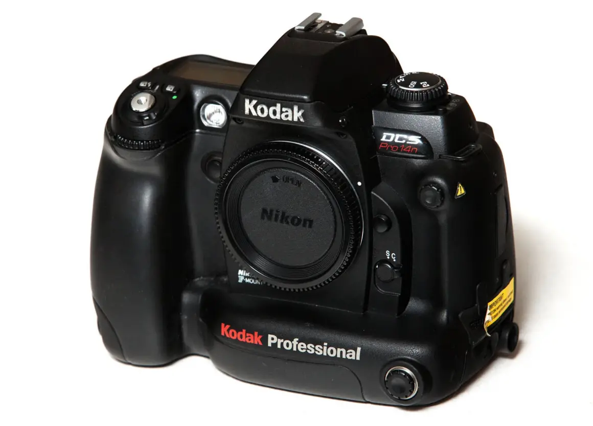 Kodak DCS: Devrim niteliğindeki Dijital Fotoğraf Makinesi Sistemi Neden Anlaşılamadı? 13 kodak pro 14n