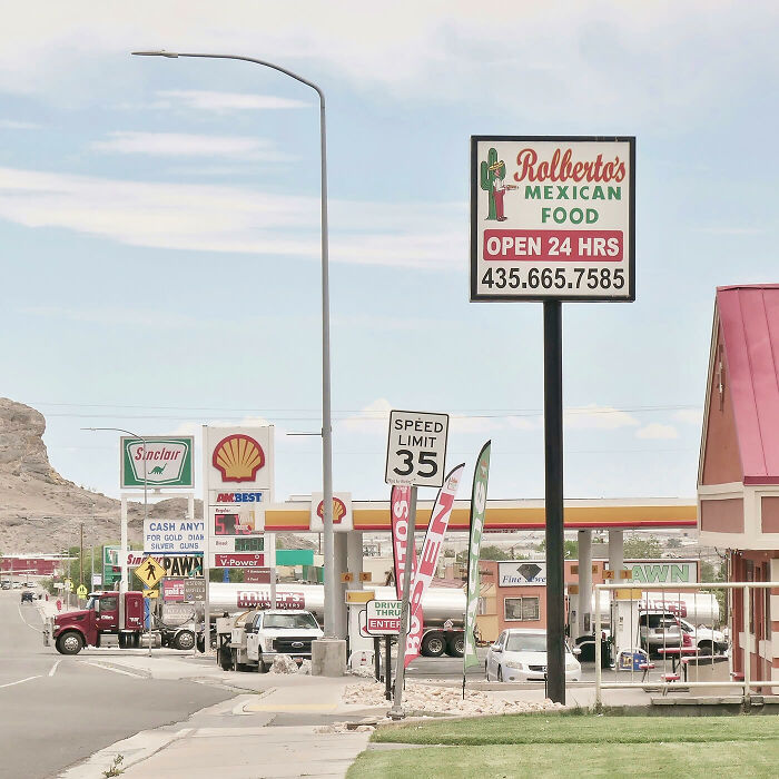 Emmanuel Monzon - "URBAN SPRAWL - Emptiness" 11 urban sprawl emptiness 9 65239fadb32b6 700