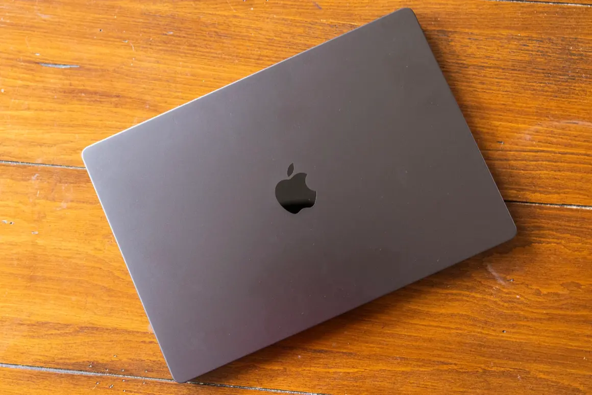 Apple MacBook Pro M3 Max inceleme 017