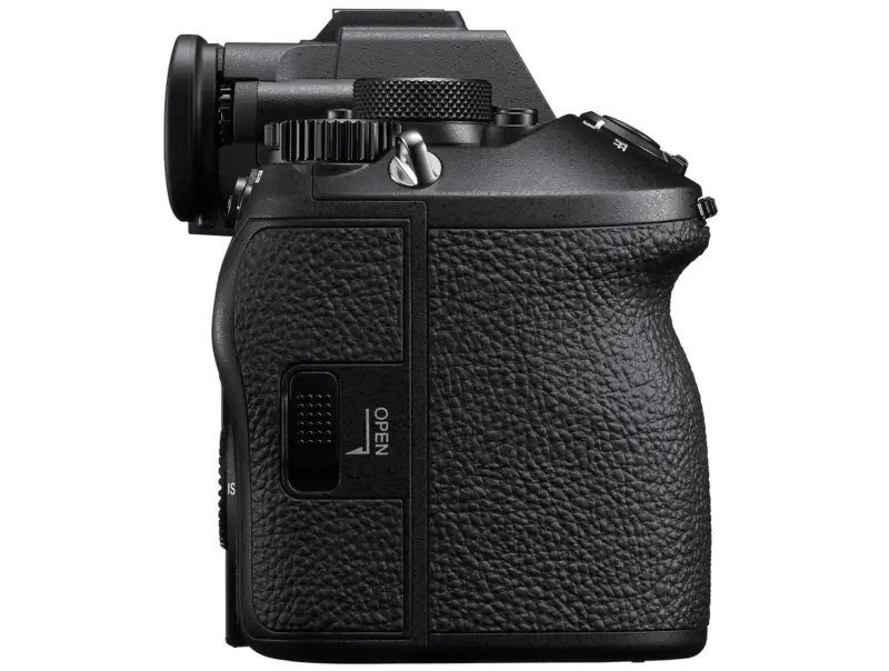 ILCE 9M3 rightside
