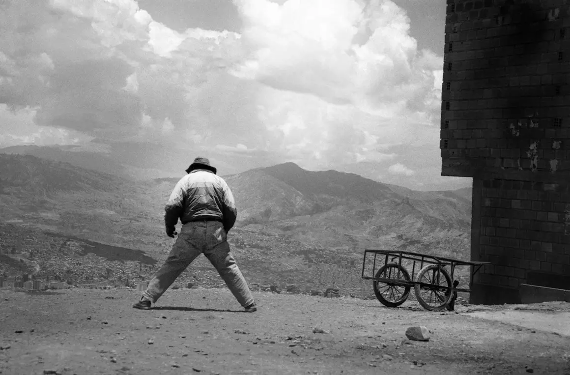 Man in Peru ©Andy Summers
